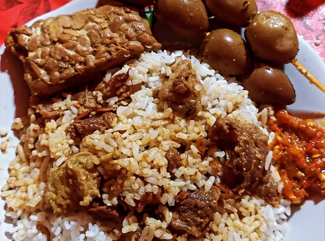 Nasi Uduk Rabeg Khas Cilegon