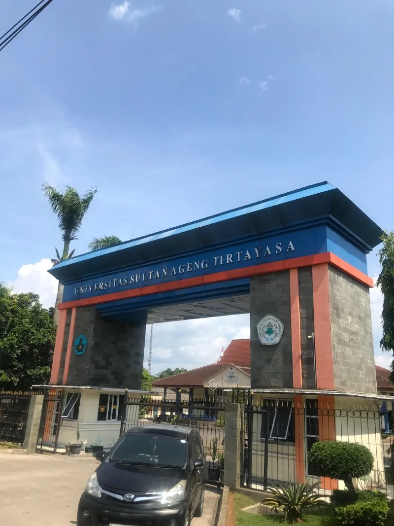 Gedung Dekanat Fakultas Teknik UNTIRTA Cilegon