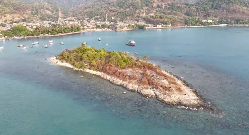 Pulau Merak Kecil